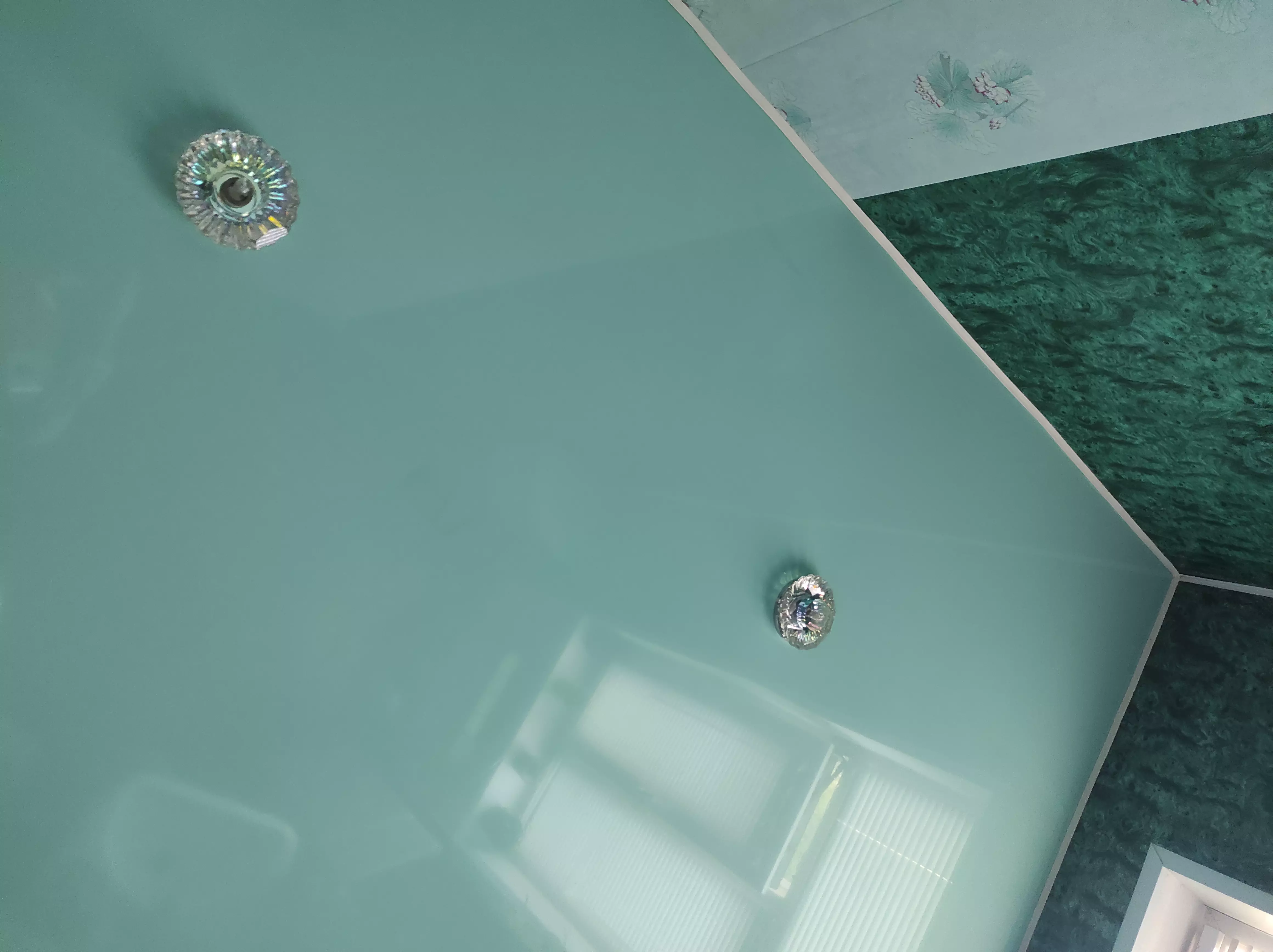 Волжский, площадь Труда, 19, фото 1